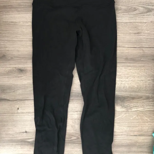 Lululemon Align Leggings Cropped Crop Black 8 Medium - Image 4