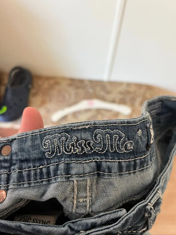 Miss Me Easy Shorts Size 28 Woman’s Jean Shorts - Image 11