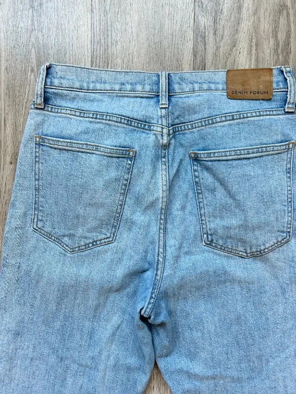 Aritzia Denim Forum The Arlo Hi-Rise Straight Jean in Light Wash Size 29 - Image 10