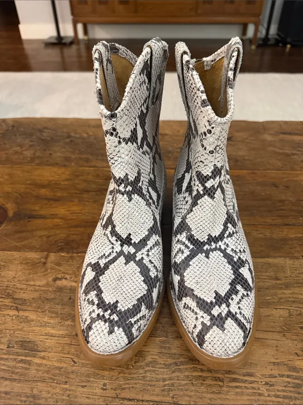 Born Snakeskin Print Leather Western Ankle Boots Size 6.5 - Image 2
