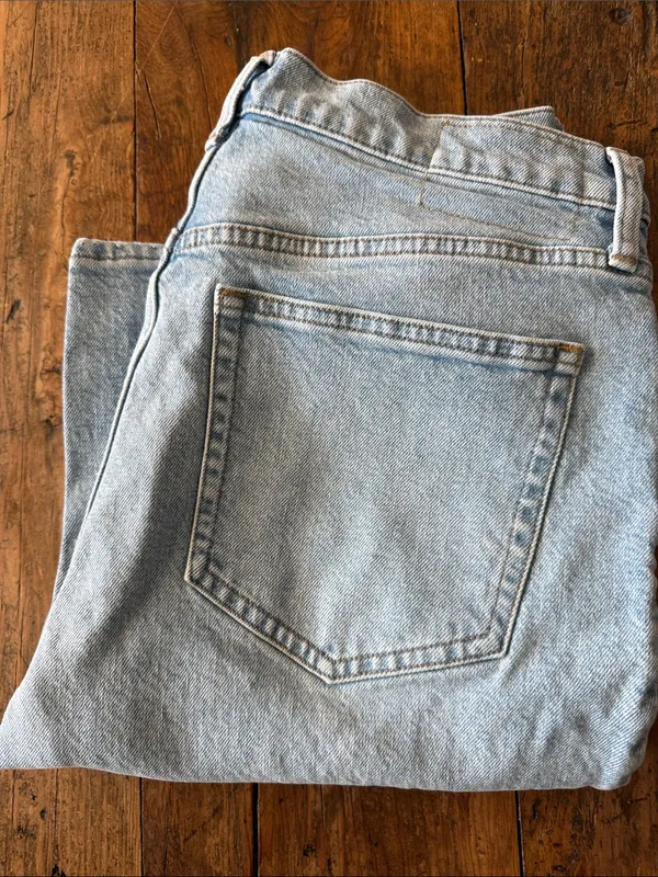 J. Crew Light Wash Faded '96 Straight Leg Jeans Size 28 - Image 2
