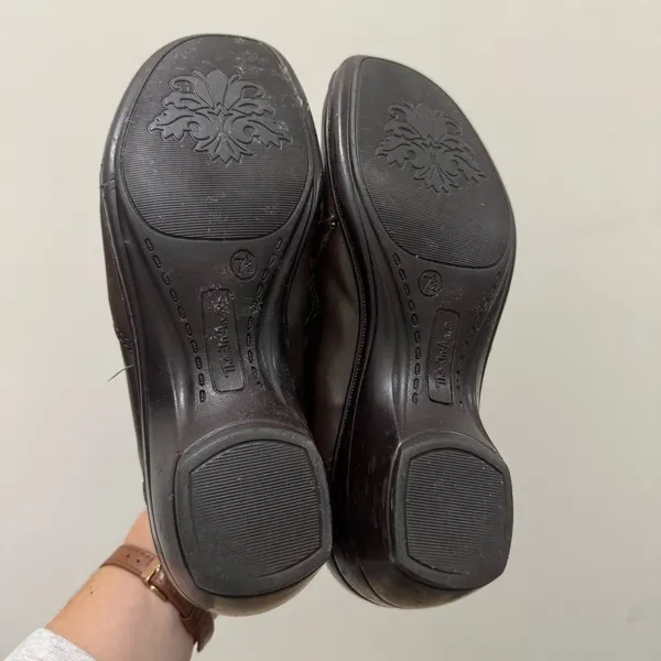 Thom Mcan Deidre Brown Leather Comfort Slip On‎ Shoes 7.5 - Image 5