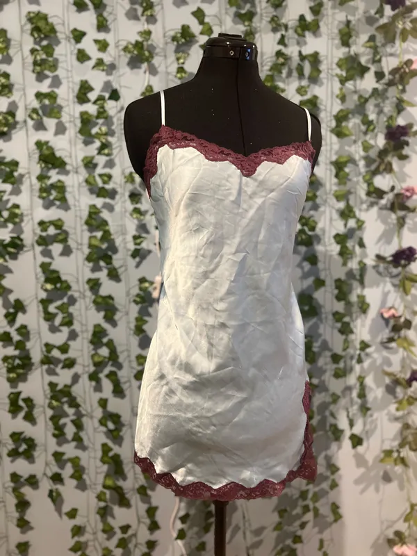 Victoria's Secret Satin Nightgown - Image 4