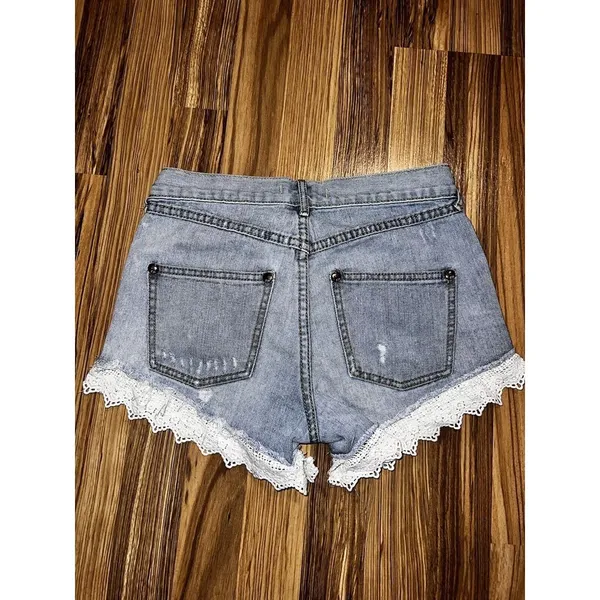 Free People Lacey Light Wash Lace-trimmed Denim Jean‎ Shorts Women's 24 - Image 3