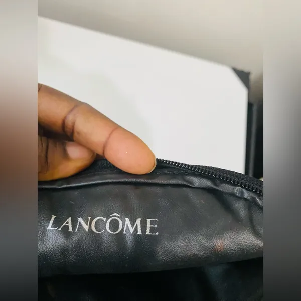 Lancôme Elegant Black Cosmetic Bag - Image 4