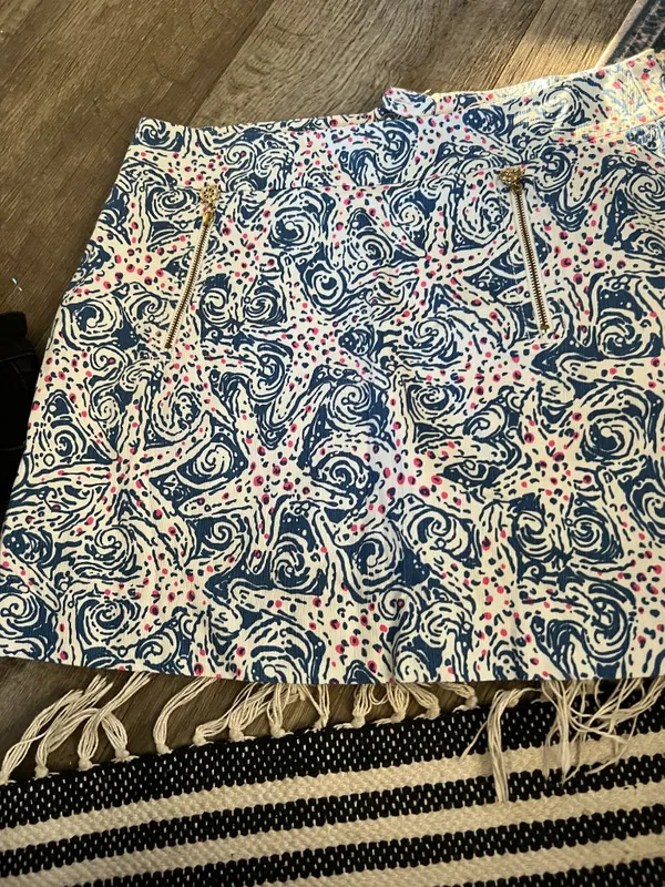 Lilly Pulitzer |‎ Marigold skort in indigo Star Crush size 4 - Image 7