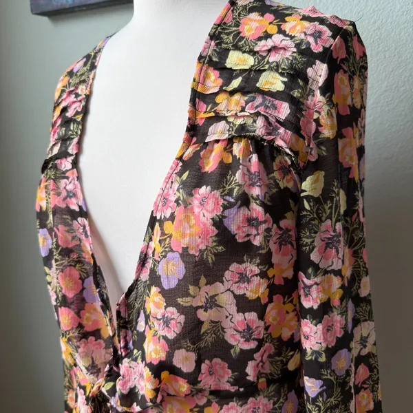 Free People Maybel Floral Blouse Size Medium - Image 4