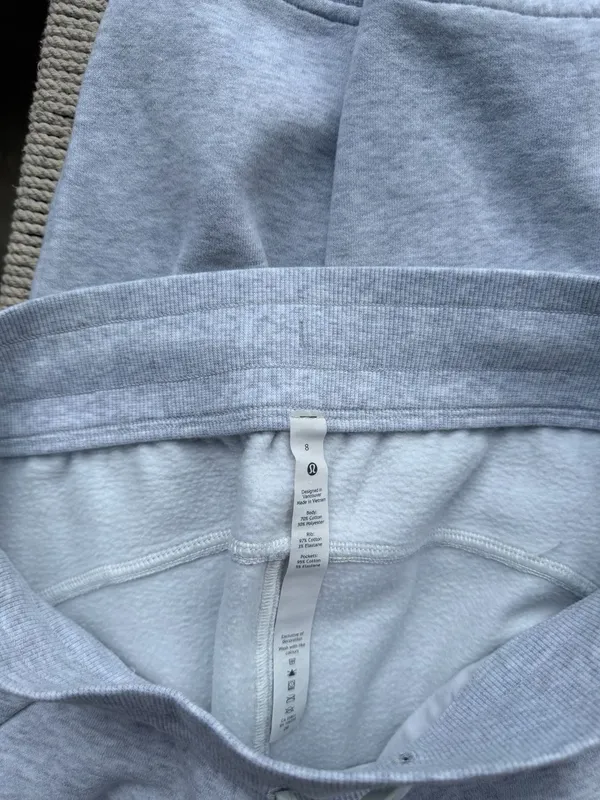 Lululemon Scuba Joggers Grey Heathered  - Image 2