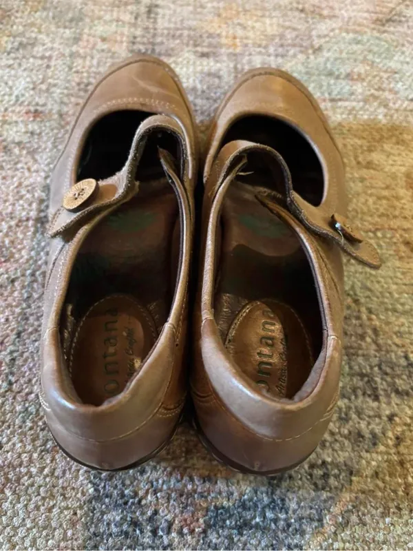 Montana West Montana Tan Brown Leather Mary Jane Flats with Adjustable Strap Sz 9 - Image 3