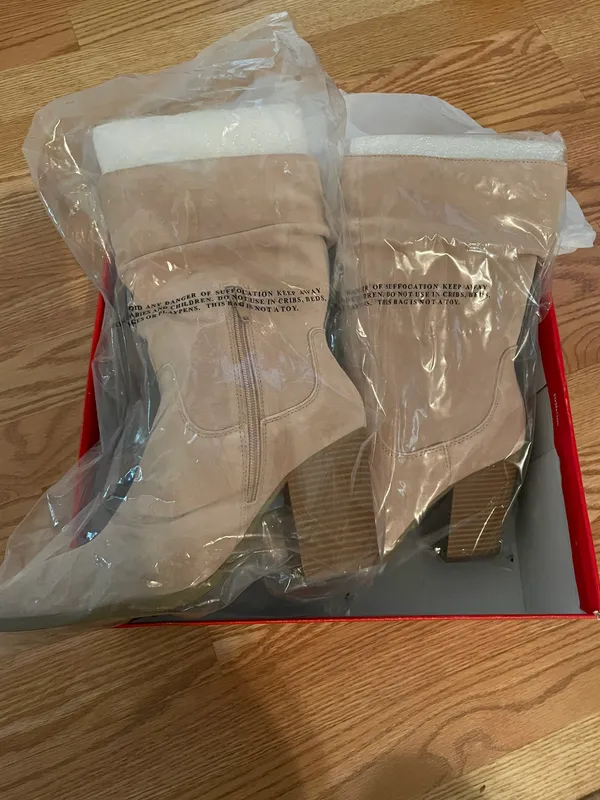 Crown And Ivy Boots - Image 6