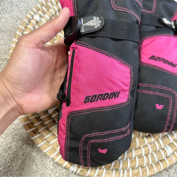 Gordini Women’s Juniors Standard Ultra DriMax Gauntlet Mitten Ski Black Pink M - Image 4