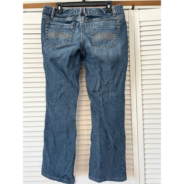 Aeropostale Curvy Skinny Flare Jeans Women 11 12 Blue‎ Denim Embellished Pockets - Image 2