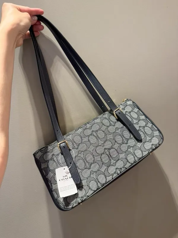 NWT Coach Asher Shoulder Bag In Signature Jacquard CBJ03 Gold/Navy/Midnight Navy - Image 2