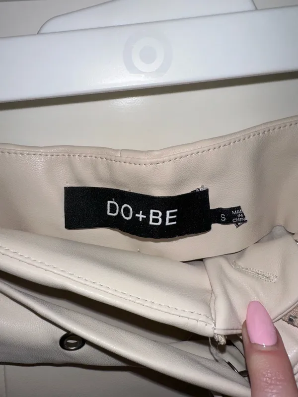DO+BE White leather shorts - Image 3