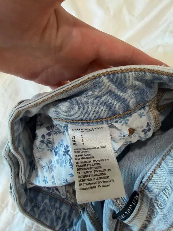 American Eagle Shorts - Image 3