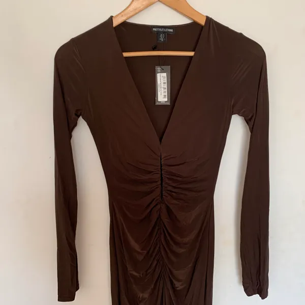 Pretty Little Thing Brown Long Sleeve Ruched Cut Out Maxi Dress - Image 4