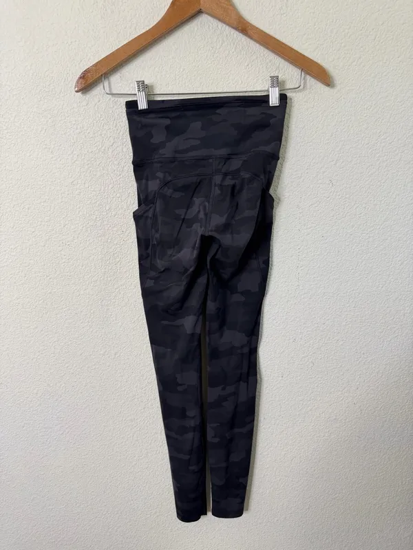 Lululemon‎ Fast and Free High-Rise Tight 28" Non-Reflective Brushed Nulux 2 - Image 3