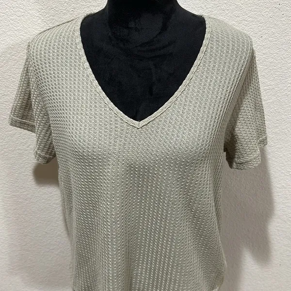 Beige Waffleknit Top Size M - Image 2