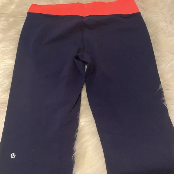 LULULEMON Yoga Pants Women’s Size 10 LULULEMON Wide Leg Stretch Workout Pants - Image 4