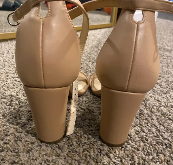 Jessica Simpson Heels - Image 2