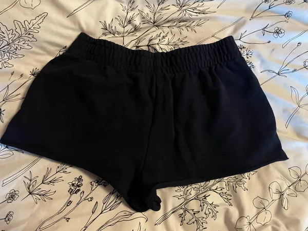 Garage Low-Rise Shorts - Image 4