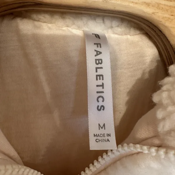 Fabletics Size Medium Nelly Mixed Media Half Zip‎ Ivory Pocket Pull Over Sherpa - Image 5