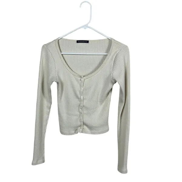 Brandy Melville Zelly Cream Cardigan one size - Image 5