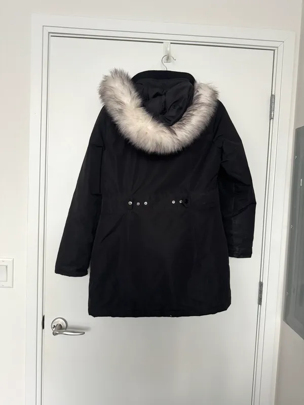Women’s black HFX winter coat - Image 4