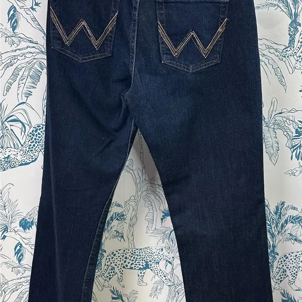 Wrangler Women's Q - Baby Boot Cut Jeans in Deep Blue - Image 8