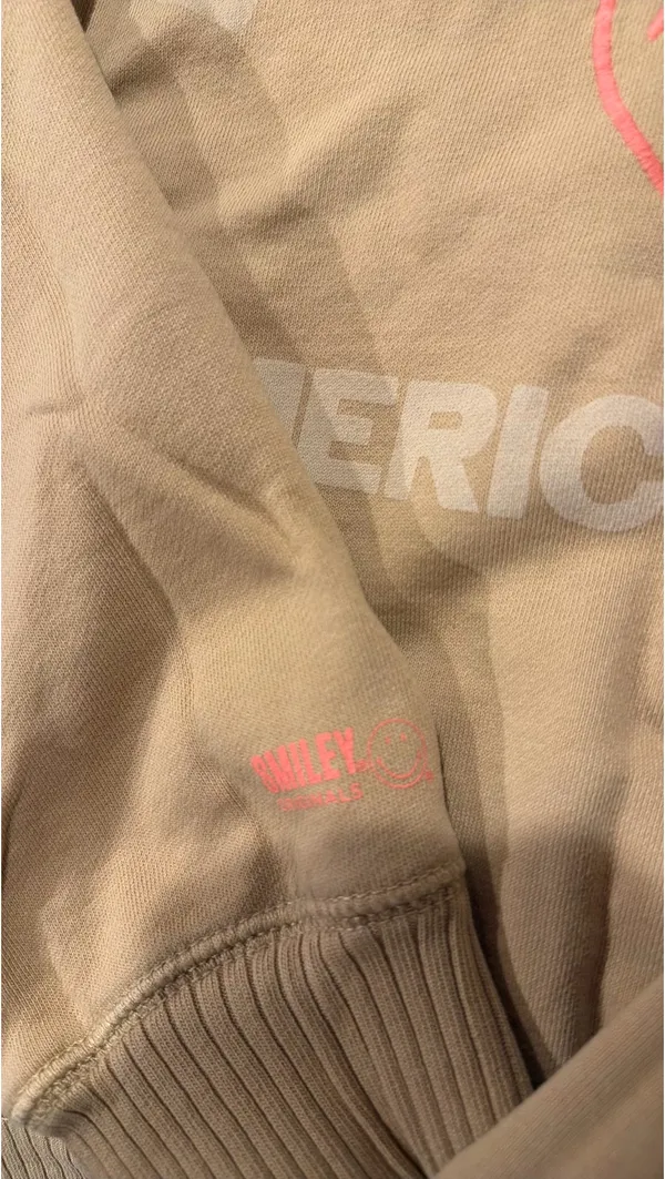 American Eagle sweatshirt - Image 3