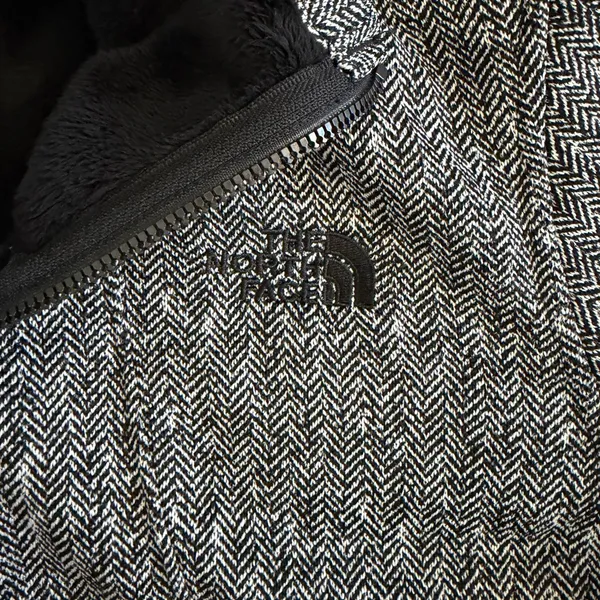 The North Face Women's Medium Apex Chromium Thermal Jacket - Image 4