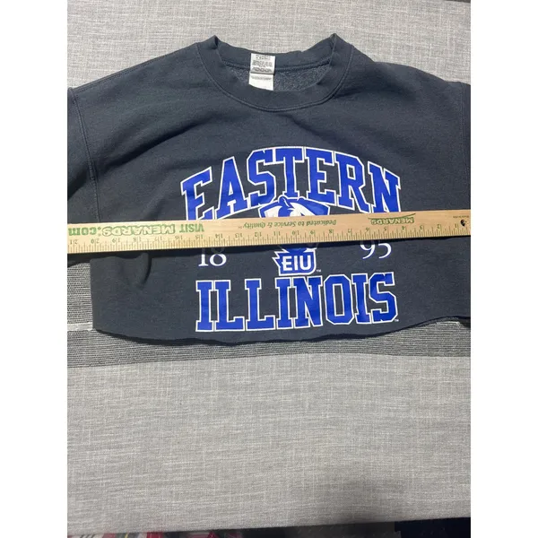 Gildan Eastern Illinois EIU Panthers Cropped Sweatshirt Womens‎ Size Medium - Image 3