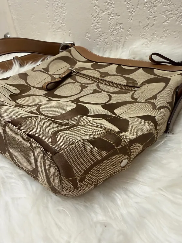Coach Bag Crossbody Leather - Image 5