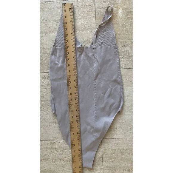 Wishlist Ribbed V-Neck Bodysuit Sleeveless Light Basic Tank‎ Leotard L - Image 4