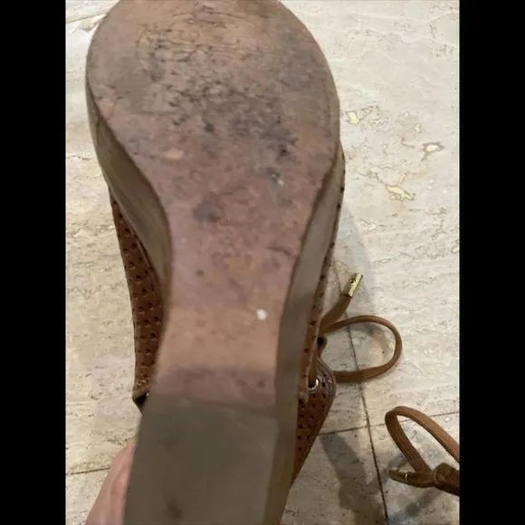 Tory Burch Brown Perforated‎ Gladiator Wedge Heel Sandals 10M - Image 7