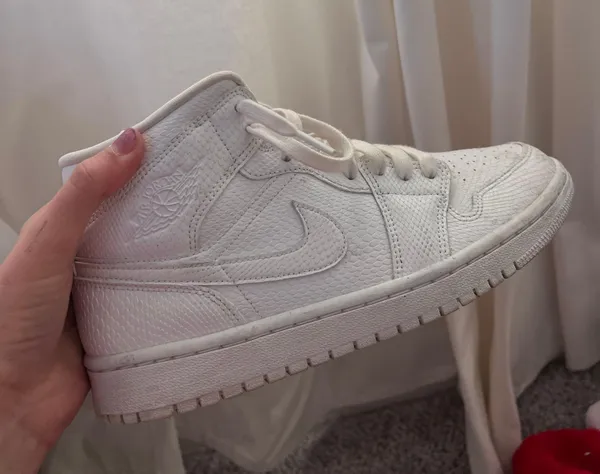 Women’s Air Jordan 1 Mid white snakeskin - Image 2