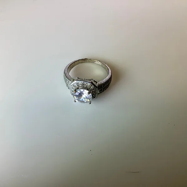 Crystal Statement Ring Silver - Image 7