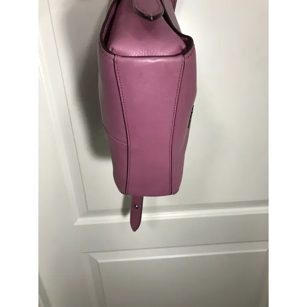 Coach Val Dufflette Leather Crossbody in Primrose. EUC - Image 4