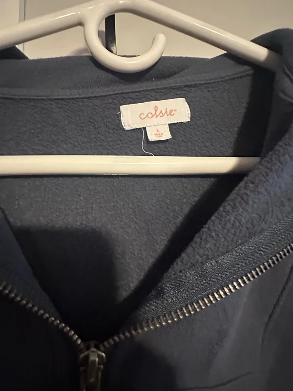 Colsie crop sweatshirt sz L Gray Size L - Image 2