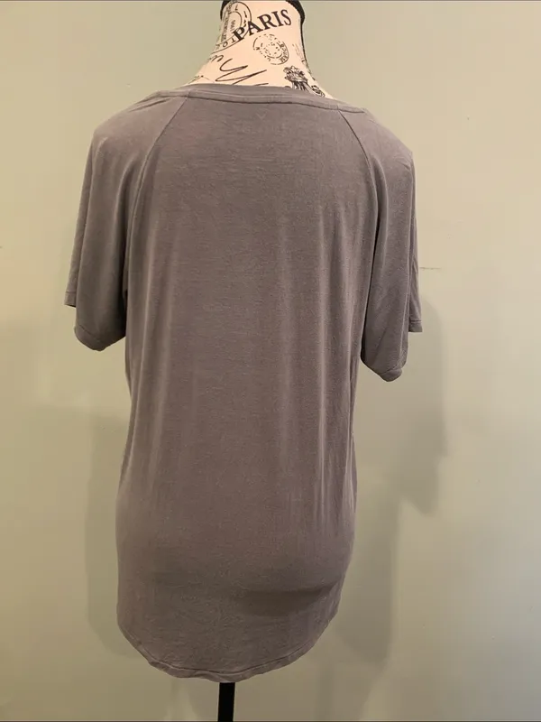 American Eagle Outfitters Women’s Small Soft & Sexy V-Neck Short Sleeve T-shirt - Image 3