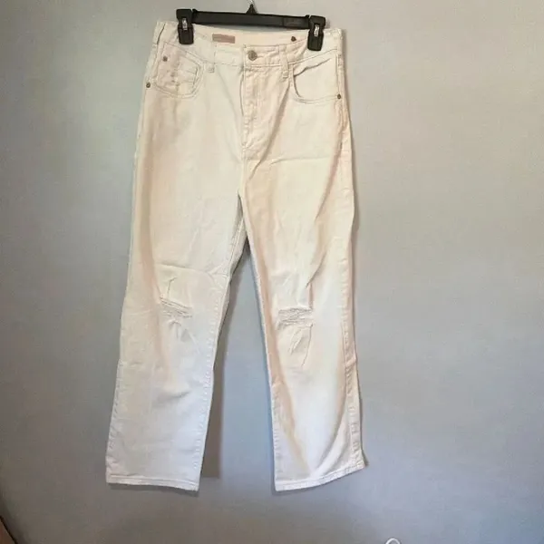 Pilcro Anthropologie Women’s Sz 29 White Distressed Straight Leg Jeans High Rise - Image 2