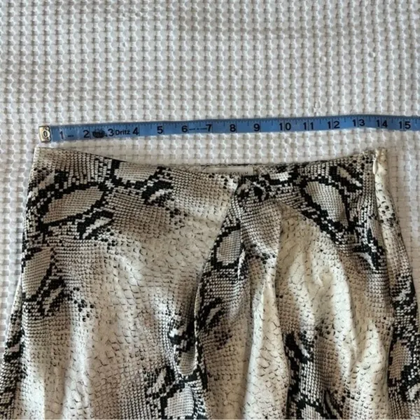 Snake Print Satin Wrap Midi Skirt Gray Silver Womens Small Indie Y2K - Image 4
