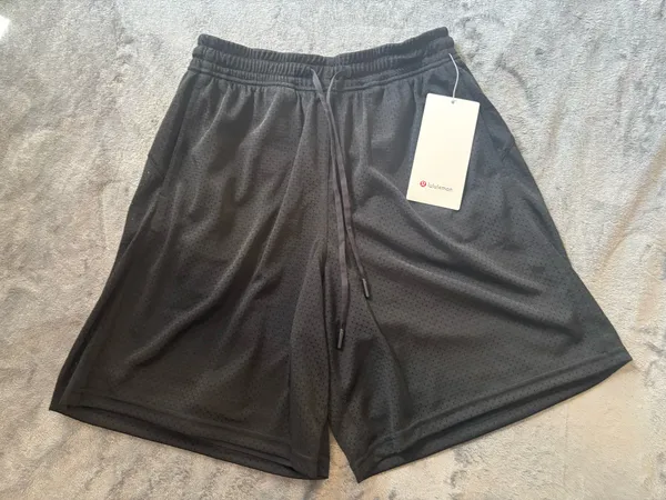 Lululemon Relaxed-Fit Mesh Training Short 8" Black Size 6 - Image 2