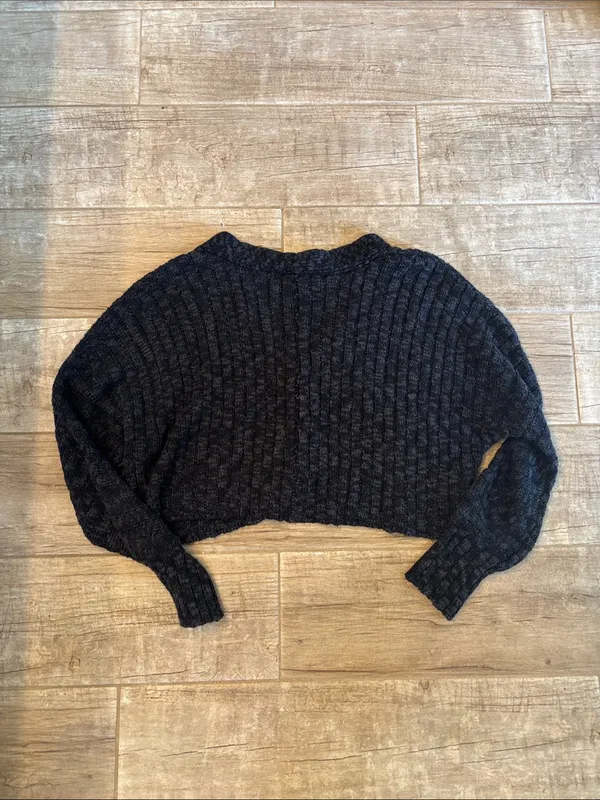 Arizona Jeans Cropped V-Neck Button Cardigan Sweater - Charcoal - Image 3
