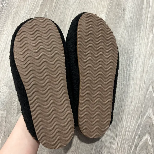 NEW Vesa Black Fuzzy Loafers - Image 4