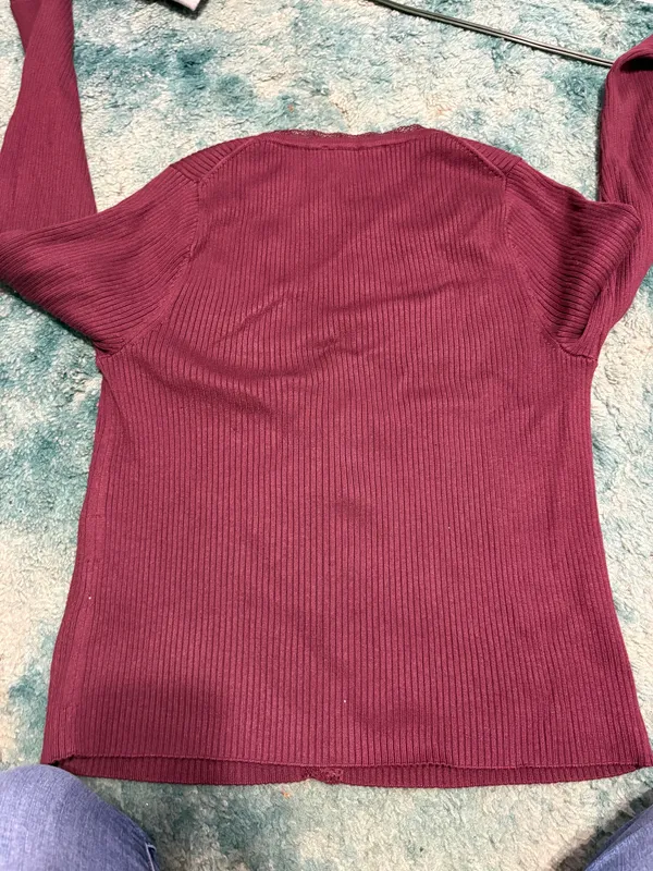 Abercrombie Top Long Sleeve - Image 4