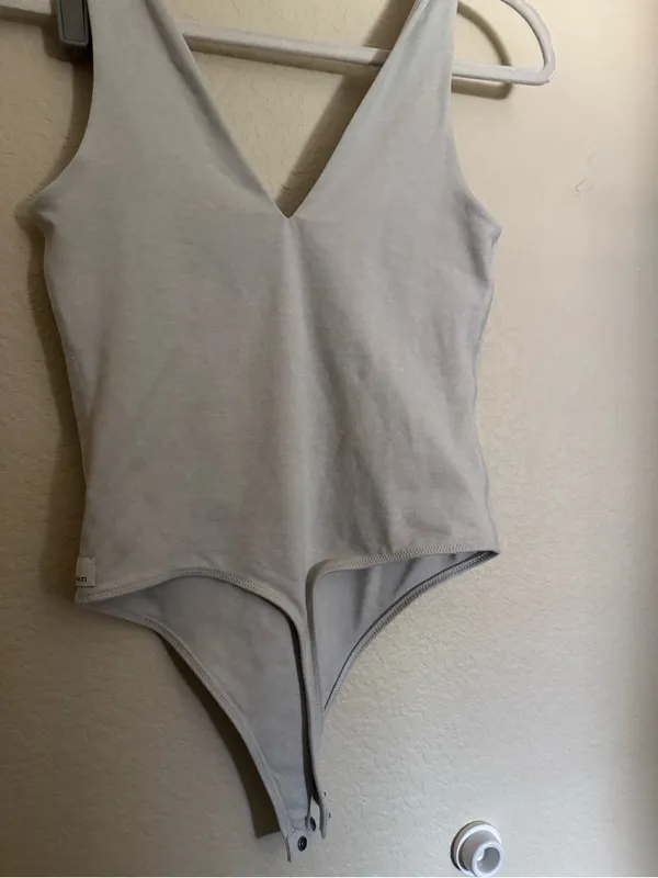 Vuori Halo Bodysuit Sz Small Tan - Image 6