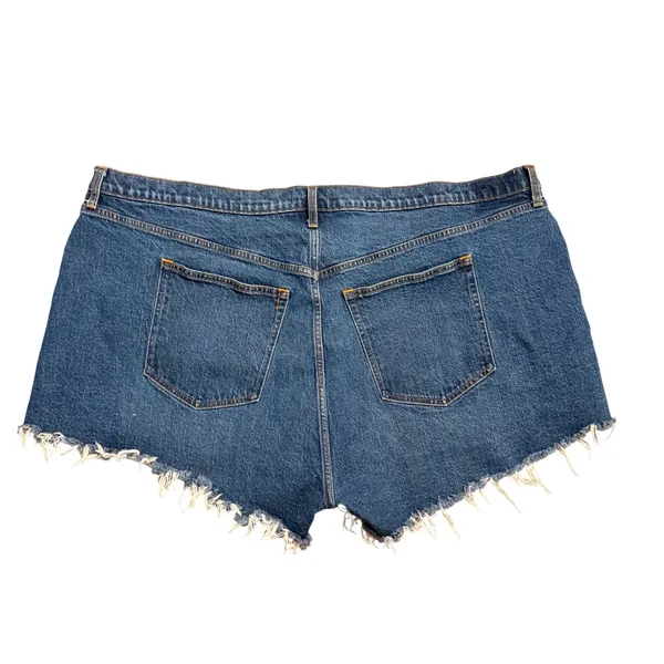 Abercrombie Fitch Curve Love Mom Shorts High Rise Distressed Denim Size 37/24‎ - Image 2