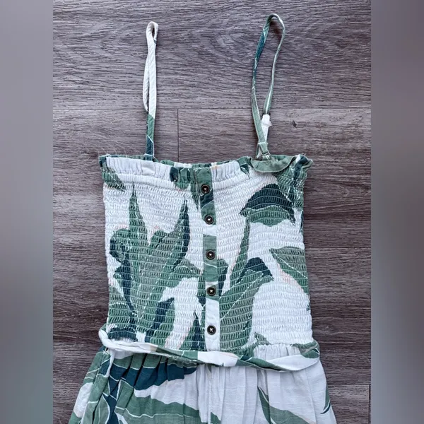 billabong Green Leaf Print Cropped Jumpsuit Wide Leg Size Medium Cotton blend - Image 6