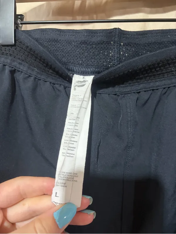 Fabletics shorts - Image 3